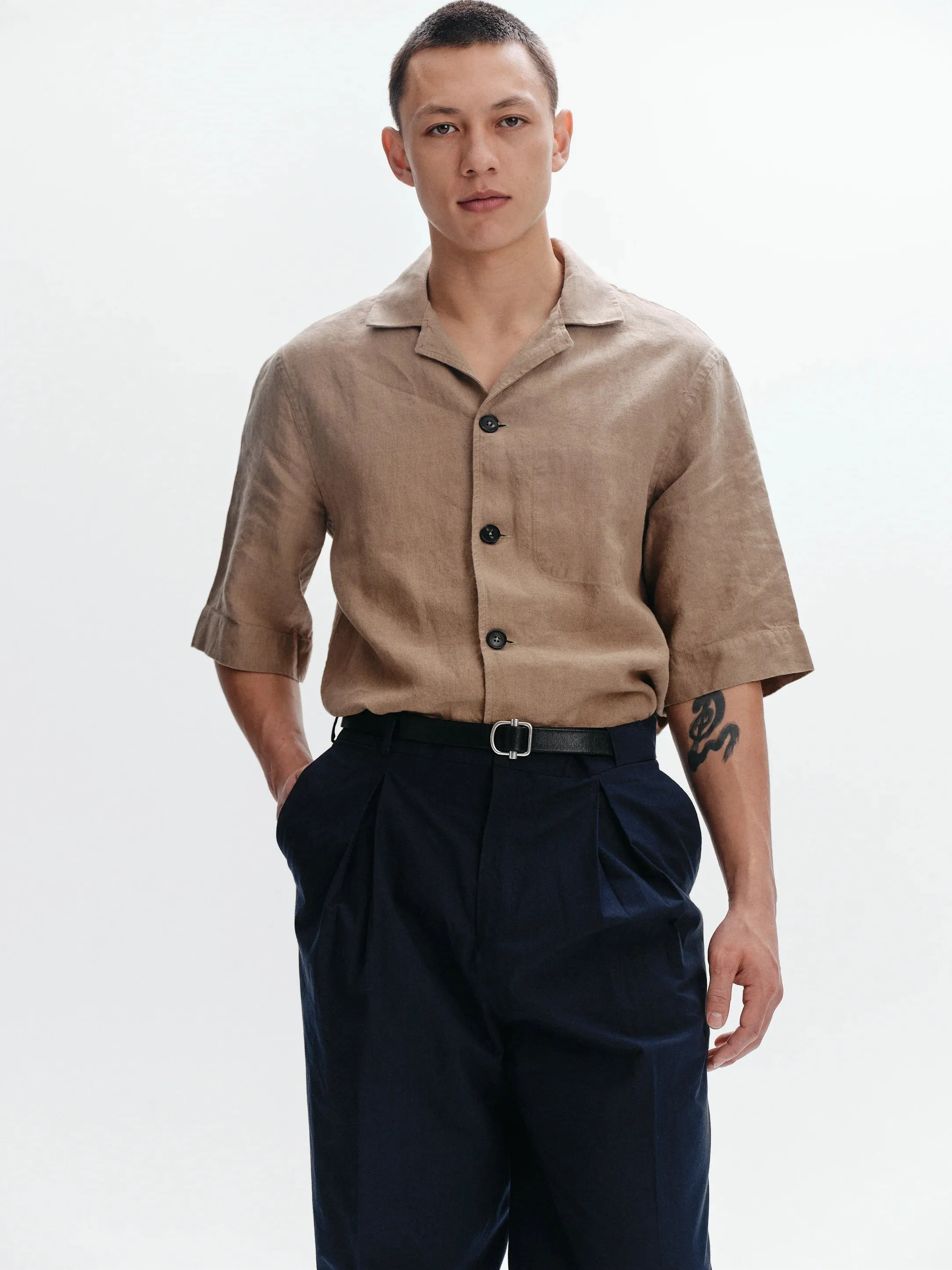 Linen Relaxed Fit Short Sleeve Shirt | Sand