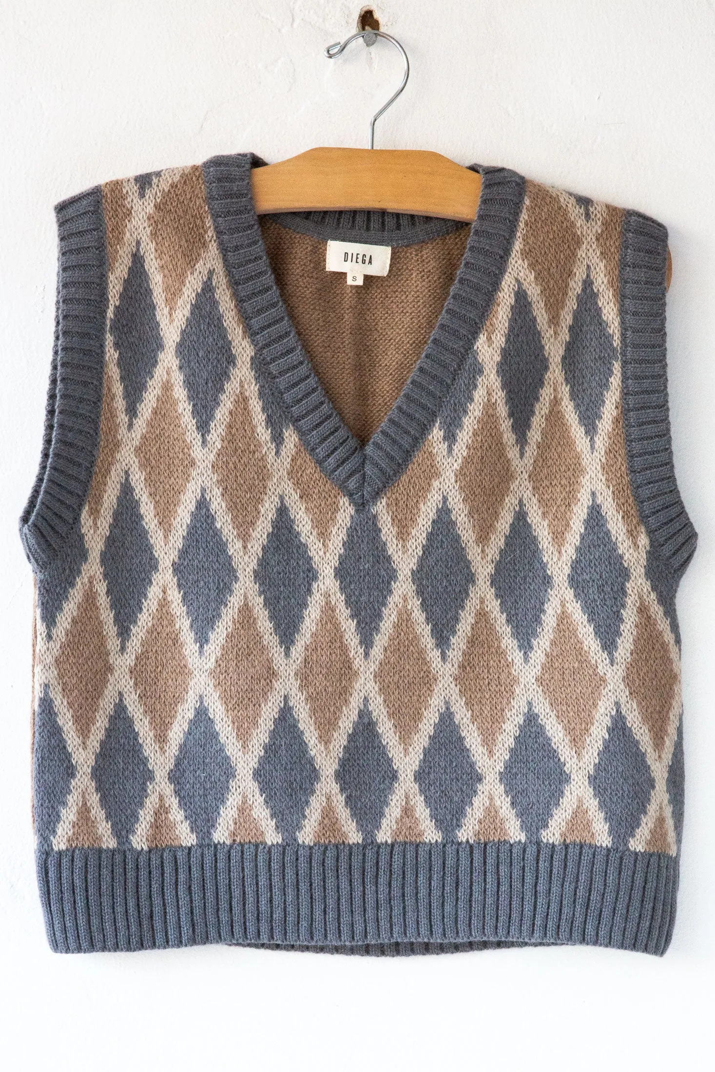 Piko Argyle Vest