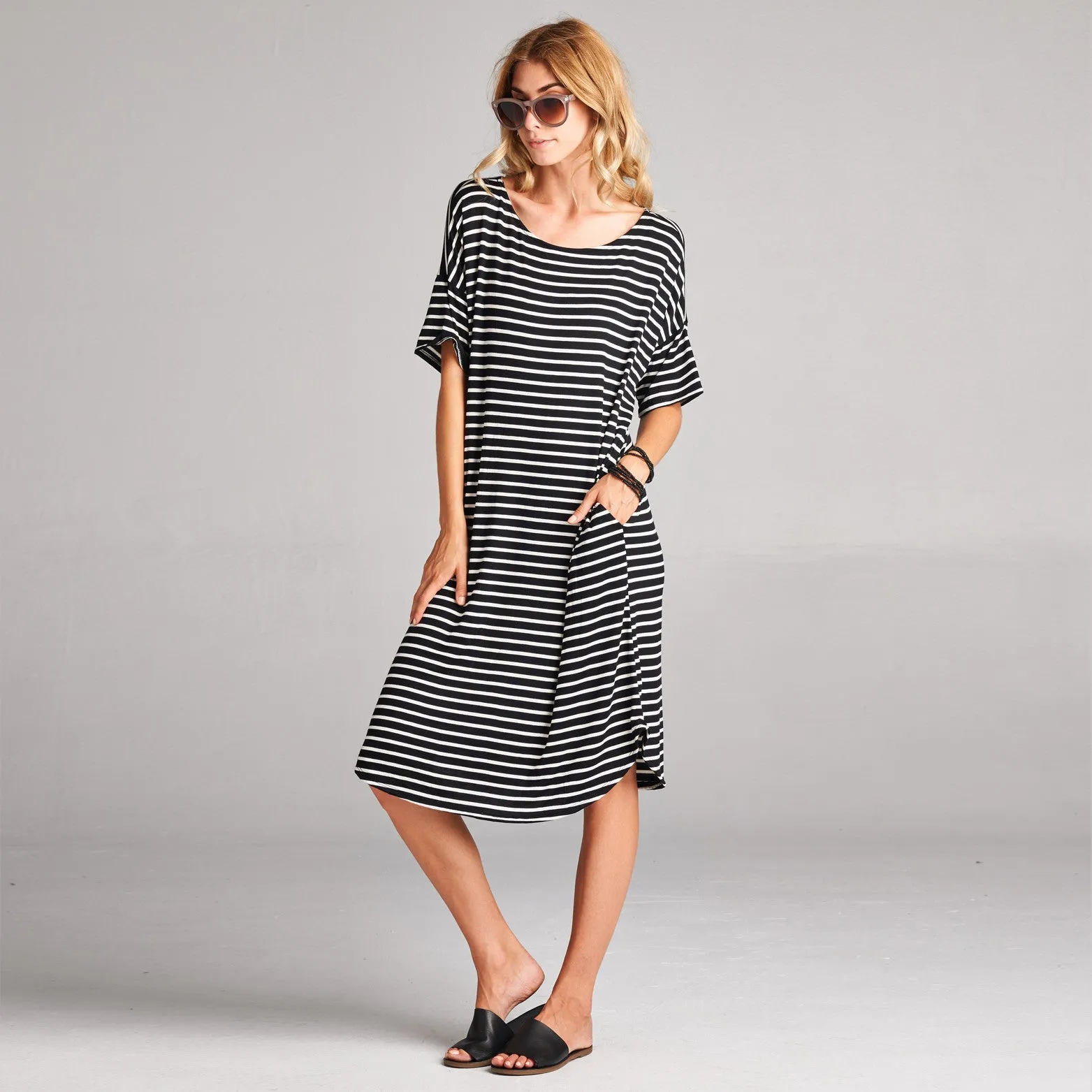 Relaxed Fit Striped Dress with Pockets