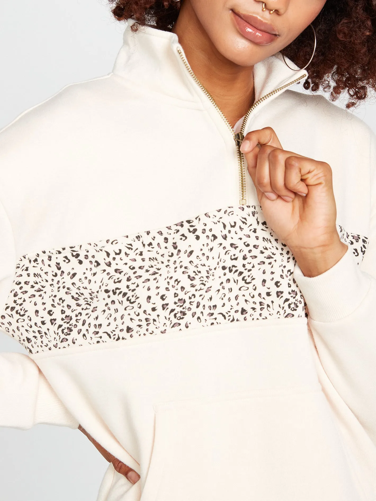 Stone Stacked Mock Neck Sweatshirt - Sand